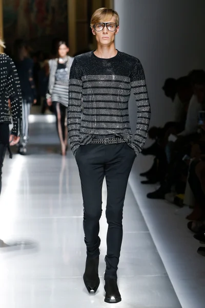 Look 68